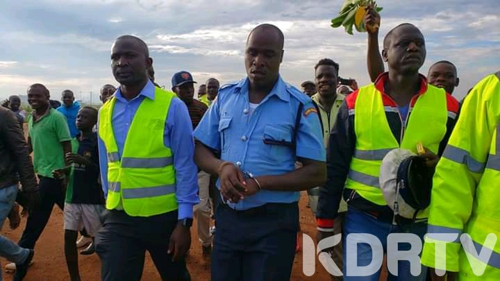 5 Police officers arrested by EACC