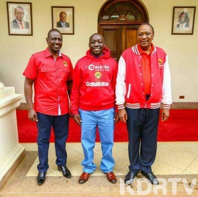Mr. Omondi with President Uhuru and Ruto
