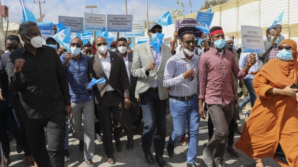 Heavy Gunfire Heard in Somali Capital Amid Rallies